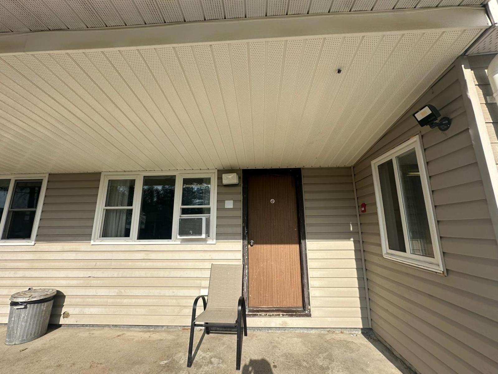 Pine Ridge Motel Timmins Exterior photo