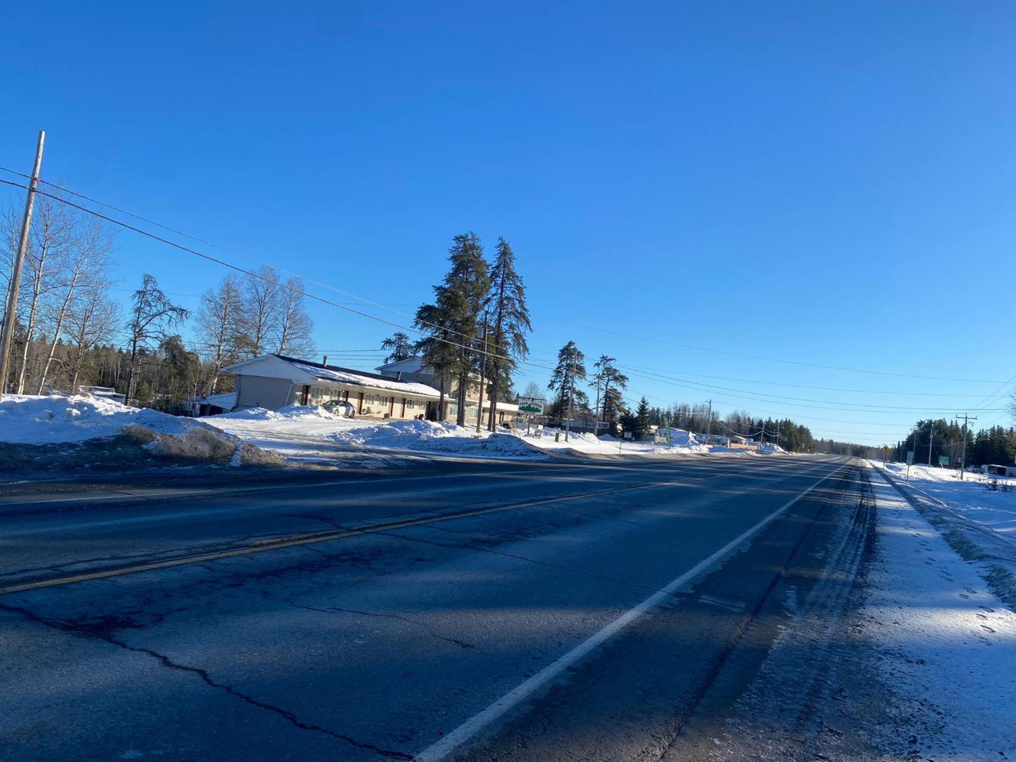 Pine Ridge Motel Timmins Exterior photo
